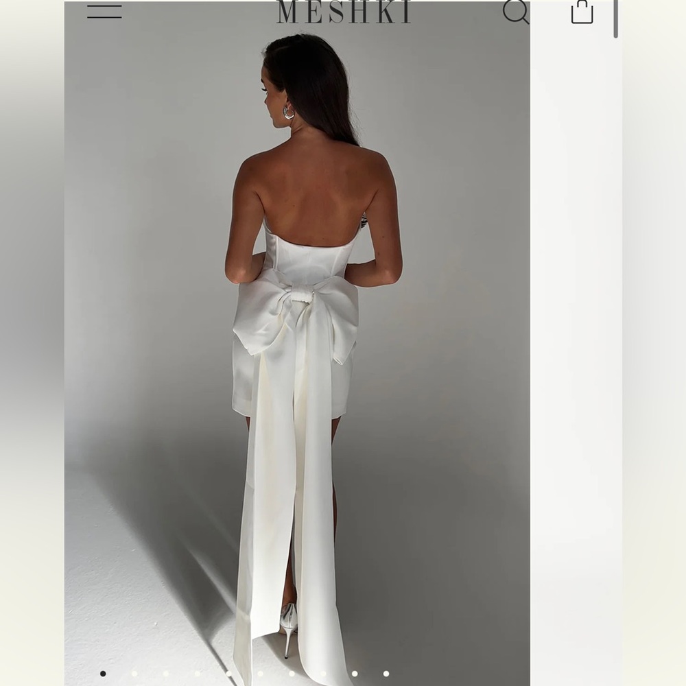 NWT MESHKI Meredith Strapless Bow Mini Dress - White